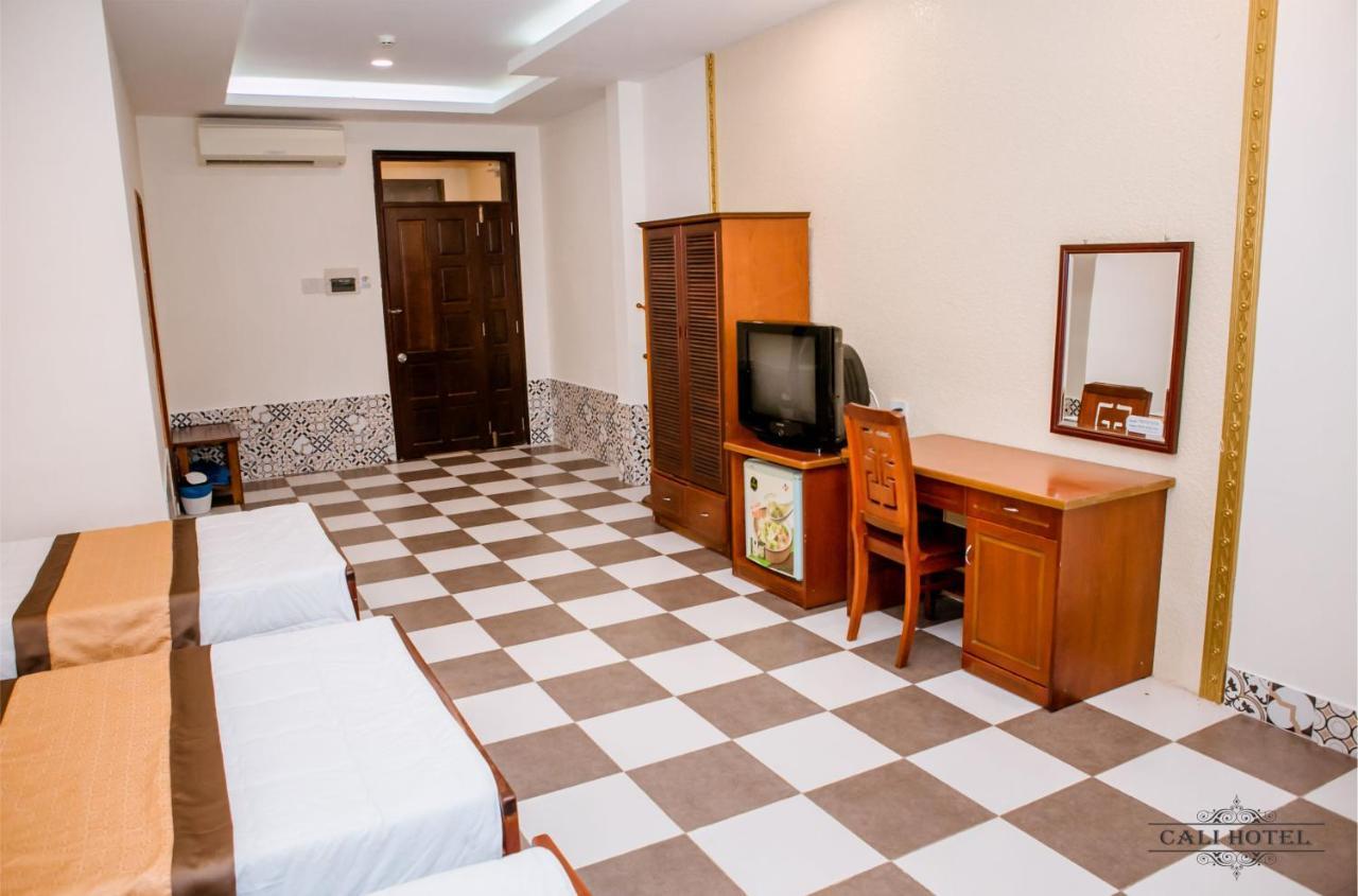 Cali Hotel Cần Thơ Exterior foto