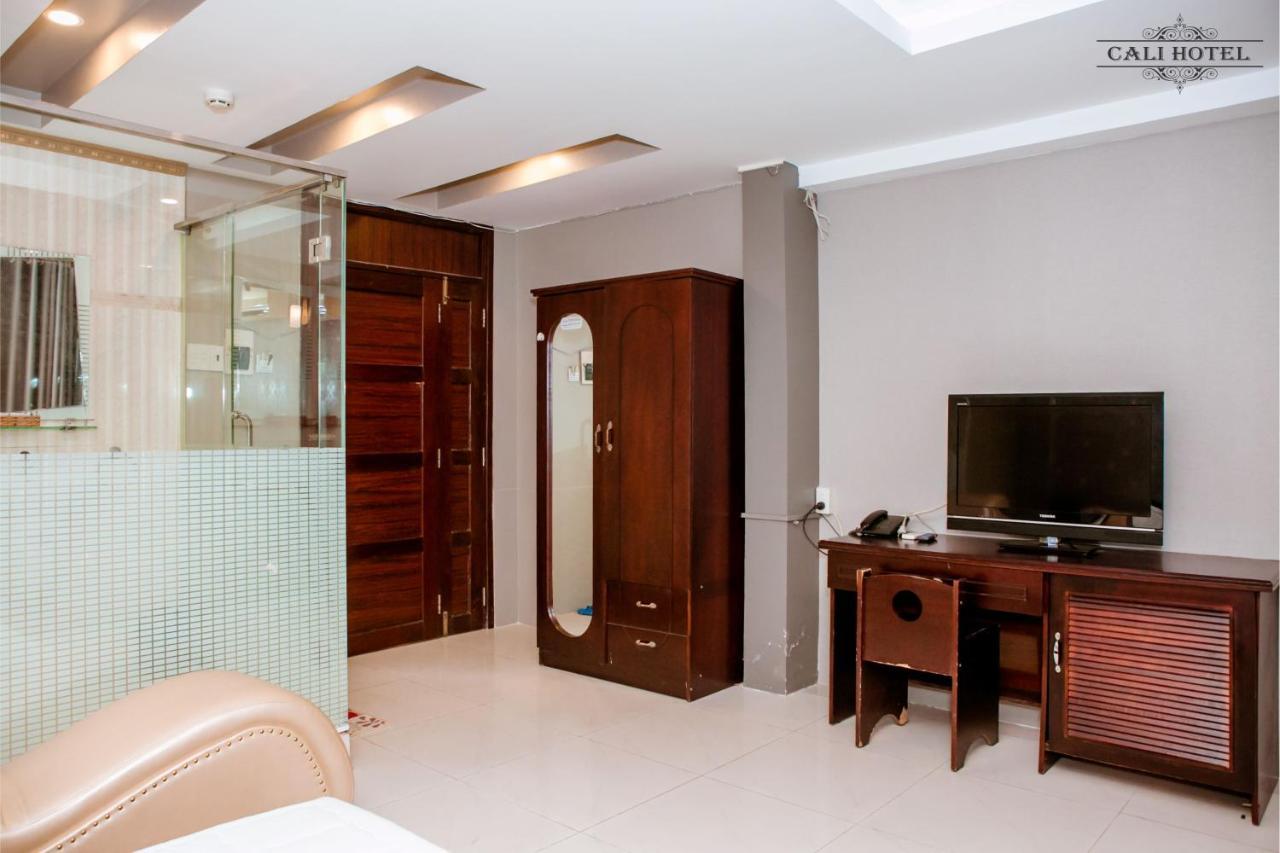 Cali Hotel Cần Thơ Exterior foto